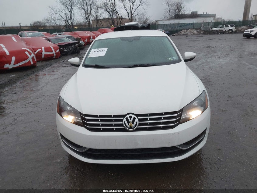2012 Volkswagen Passat 2.5 2.5L Se white Lot 111044440127 Vin 1VWBP7A37CC017707