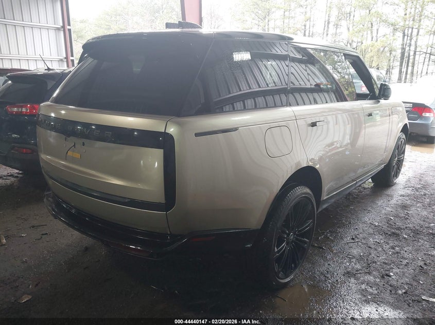 2025 Land Rover Range Rover P400 Se 7 Seat