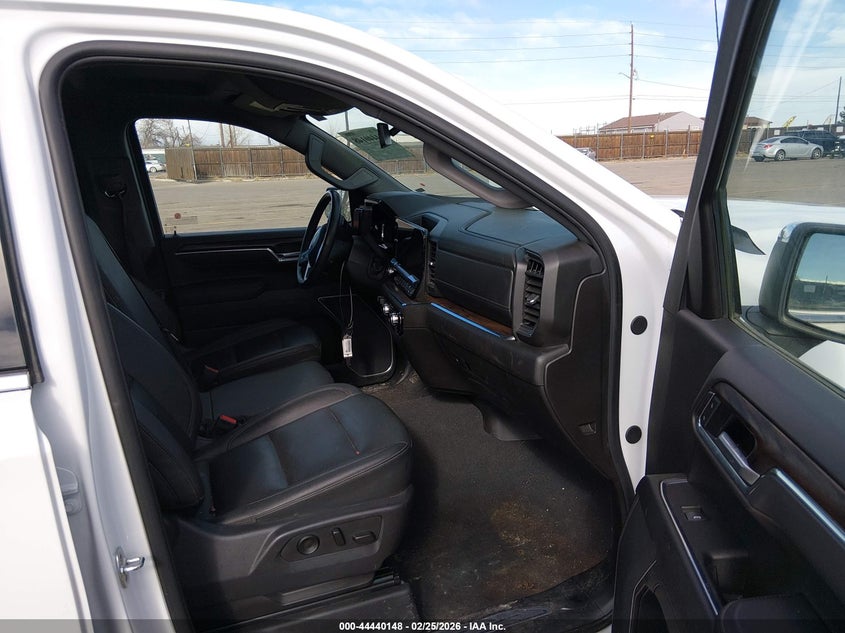 2025 GMC Sierra 1500 2Wd Short Box Slt