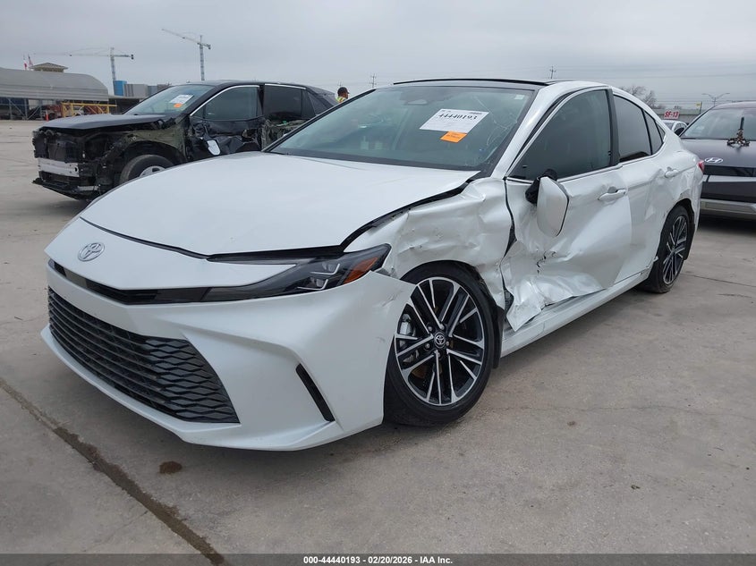 2025 Toyota Camry Xle