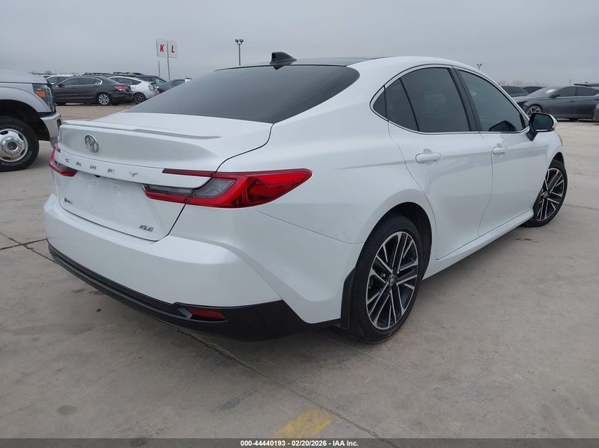 2025 Toyota Camry Xle