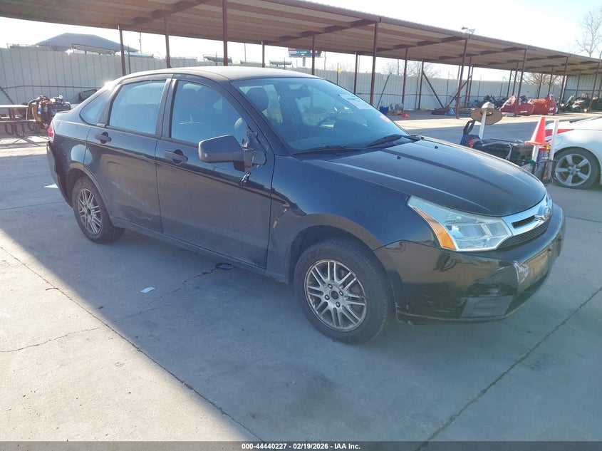 2009 FORD FOCUS SE