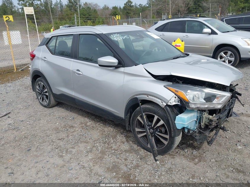 2020 Nissan Kicks Sv Xtronic Cvt
