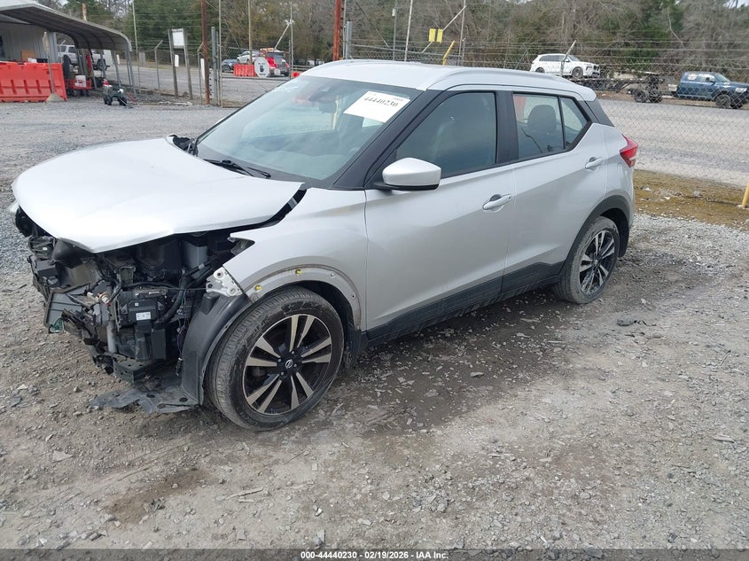 2020 Nissan Kicks Sv Xtronic Cvt
