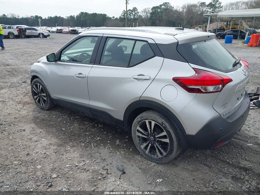 2020 Nissan Kicks Sv Xtronic Cvt