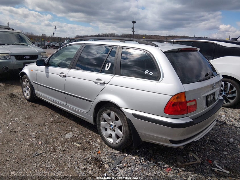 2002 BMW 325Xit