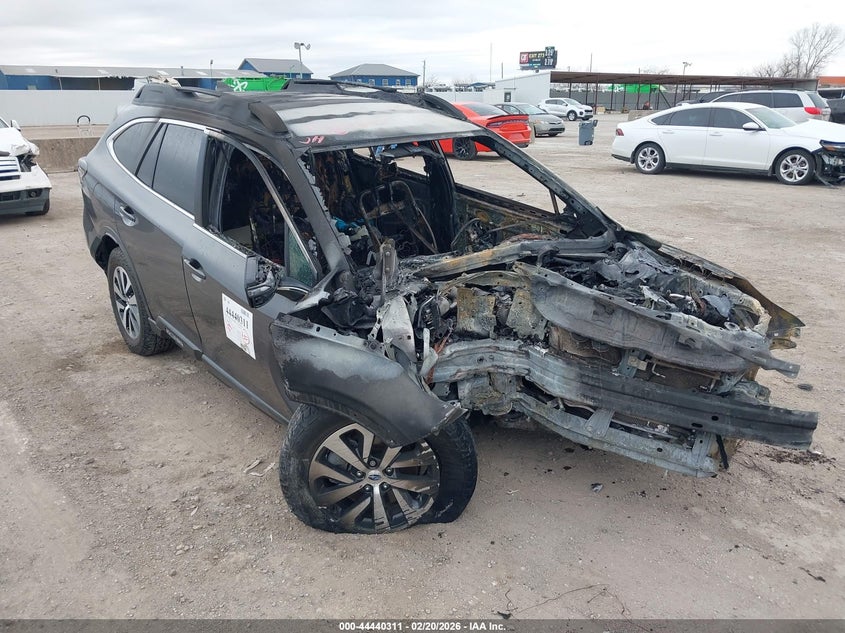 2022 Subaru Outback Premium