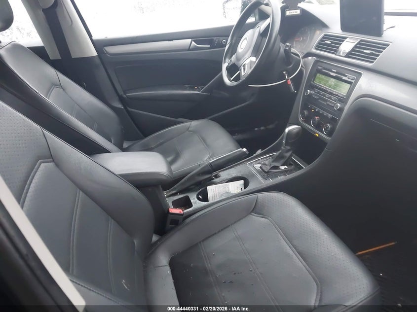 2015 Volkswagen Passat 1.8T Wolfsburg Edition