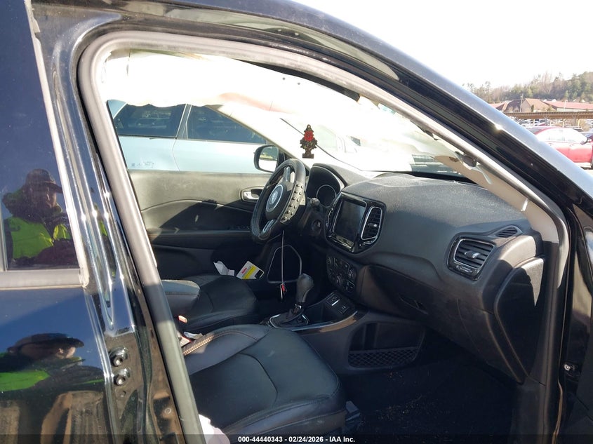 2018 Jeep Compass Limited Fwd