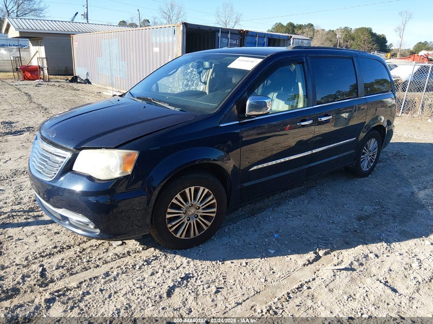 Vin: 2c4rc1cg5dr808241, lot: 44937040, chrysler town & country touring-l 20132