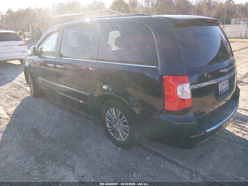 Vin: 2c4rc1cg5dr808241, lot: 44937040, chrysler town & country touring-l 20133