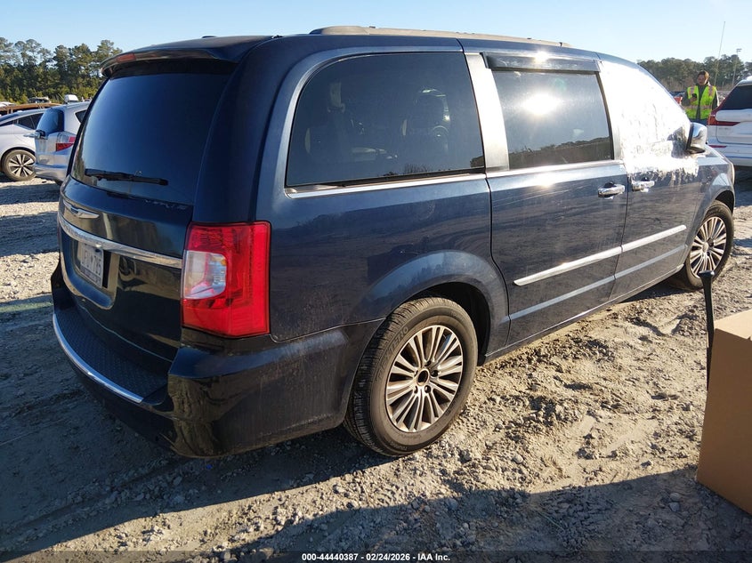 Vin: 2c4rc1cg5dr808241, lot: 44937040, chrysler town & country touring-l 20134