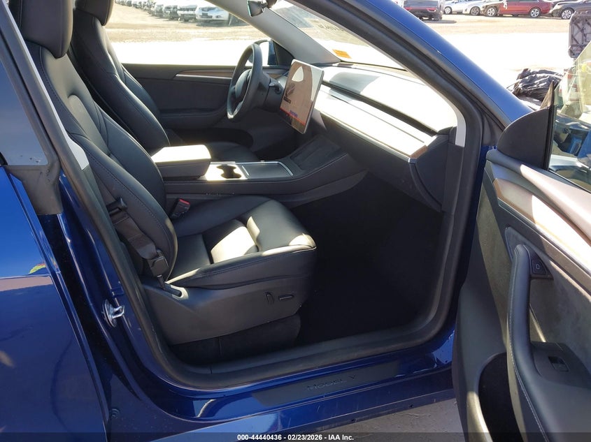 2024 Tesla Model Y Long Range Single Motor Rear-Wheel Drive/Rwd