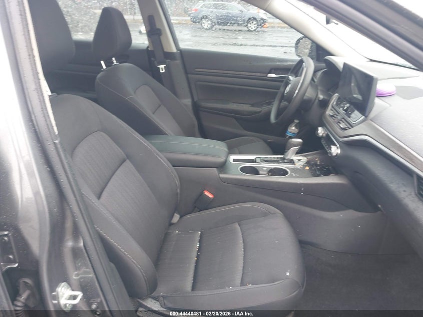 2025 Nissan Altima Sv Fwd