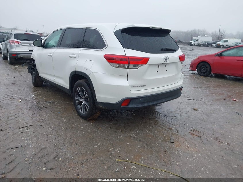 2019 Toyota Highlander Le