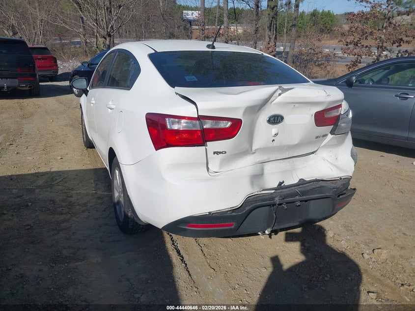 KNADN4A32C6090186 2012 Kia Rio 1.6 Ex white