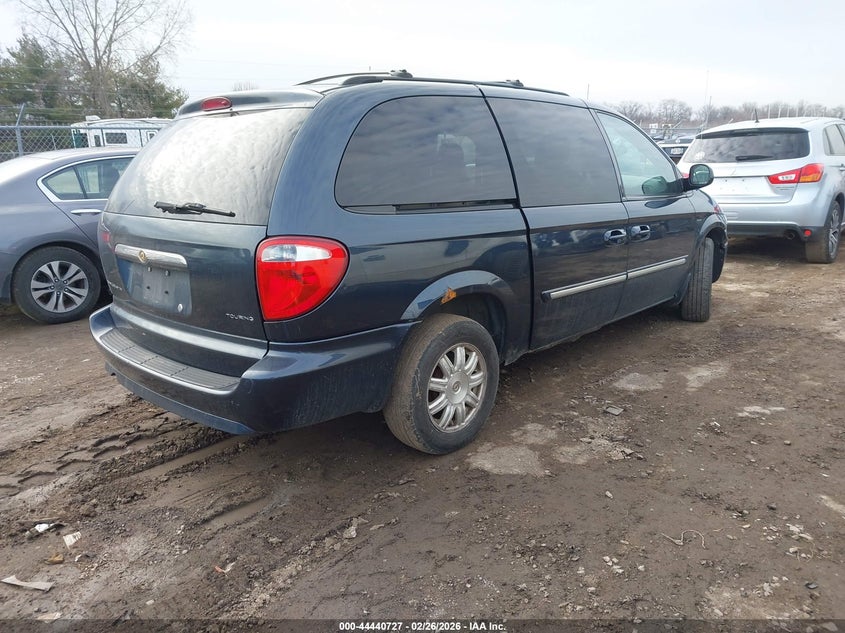 2007 Chrysler Town & Country Touring