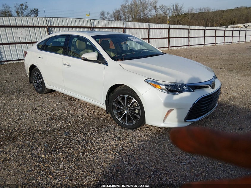 2017 Toyota Avalon Xle Premium