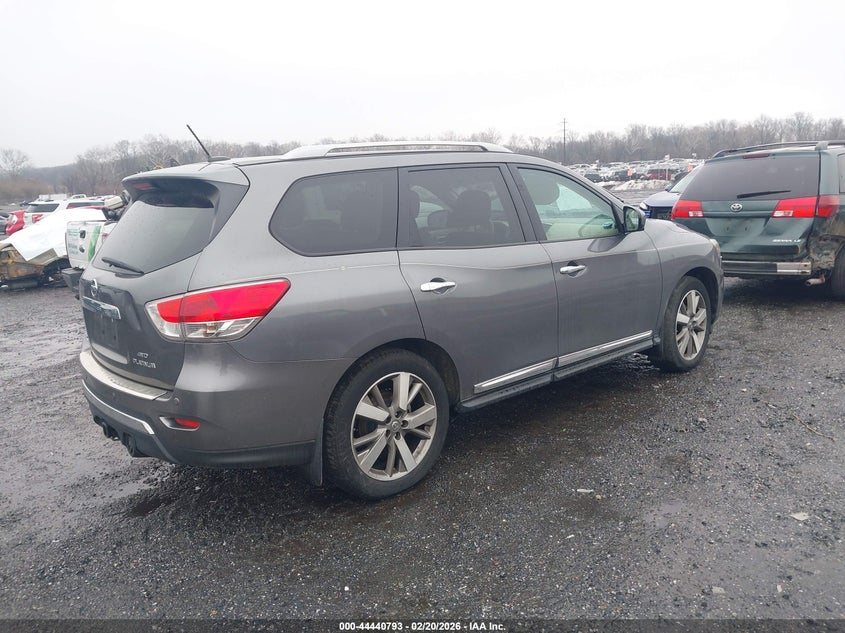 2015 Nissan Pathfinder Platinum