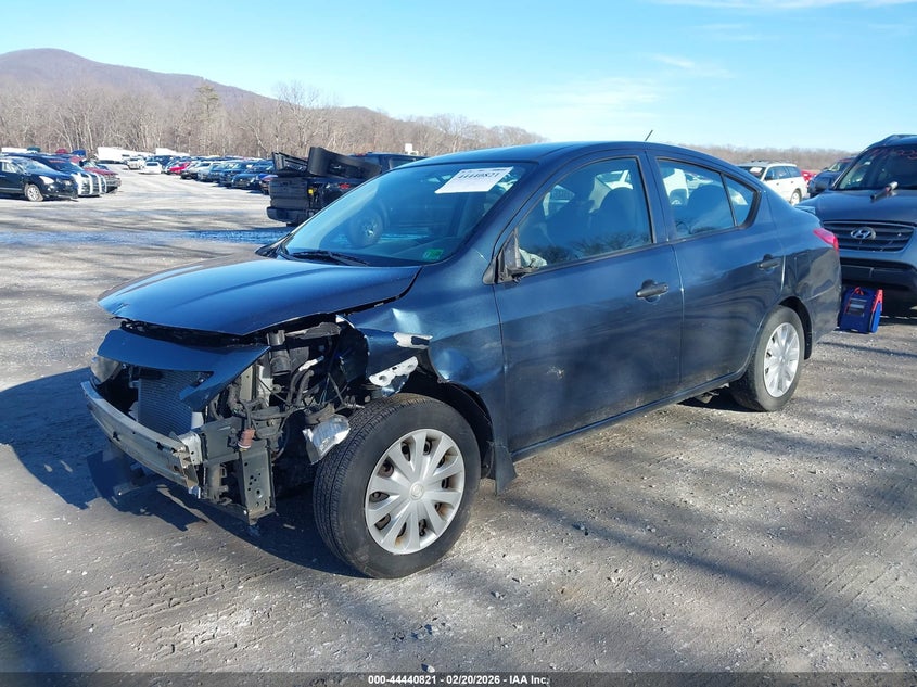 2017 Nissan Versa 1.6 S+