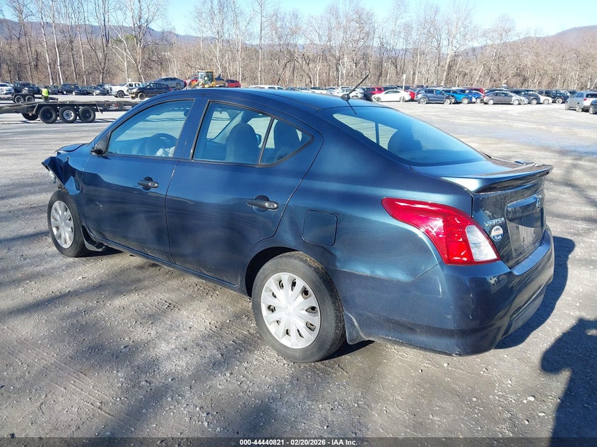 2017 Nissan Versa 1.6 S+