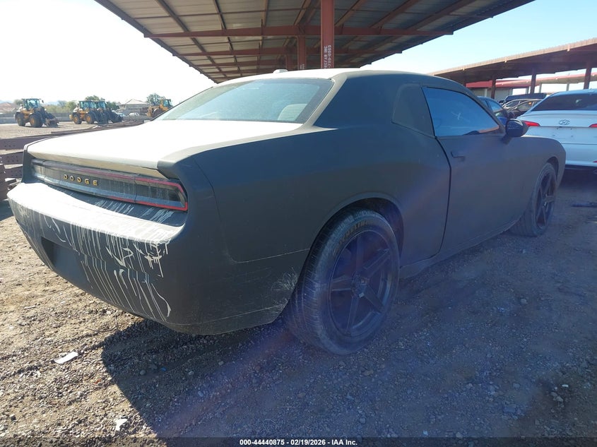 2C3CDYAG8CH269962 2012 Dodge Challenger 3.6 Sxt black