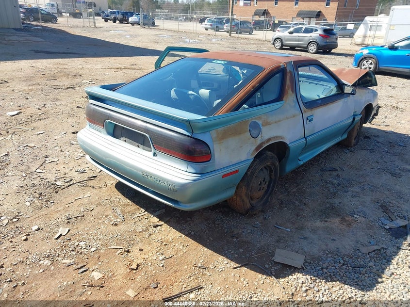 1992 Dodge Daytona Es