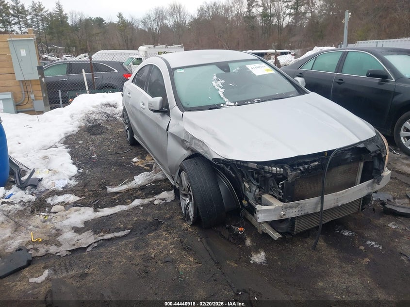 2015 Mercedes-Benz Cla 250