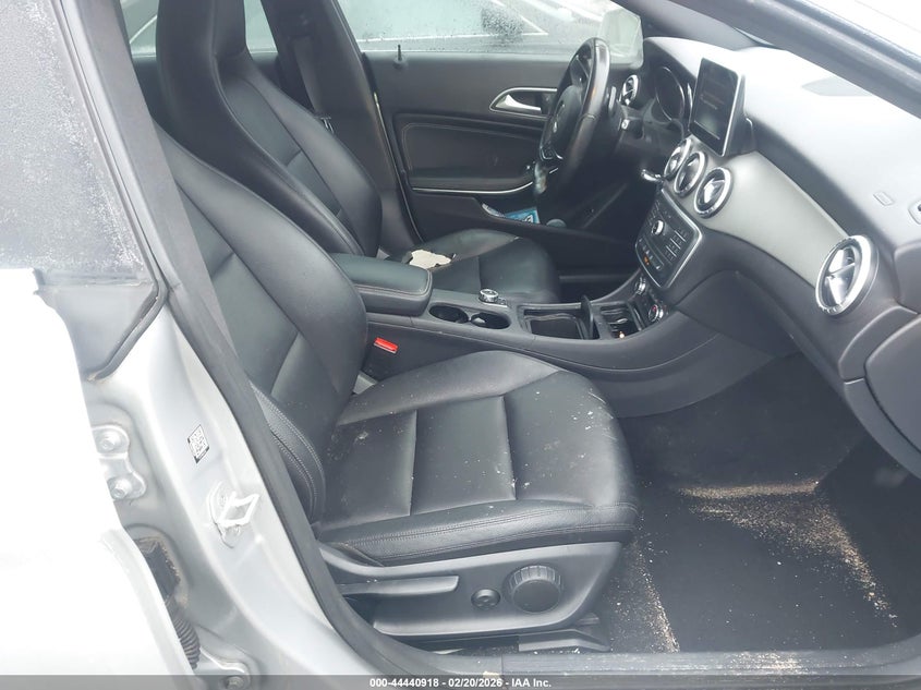 2015 Mercedes-Benz Cla 250