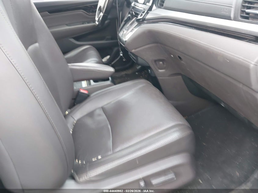 2020 Honda Odyssey Elite