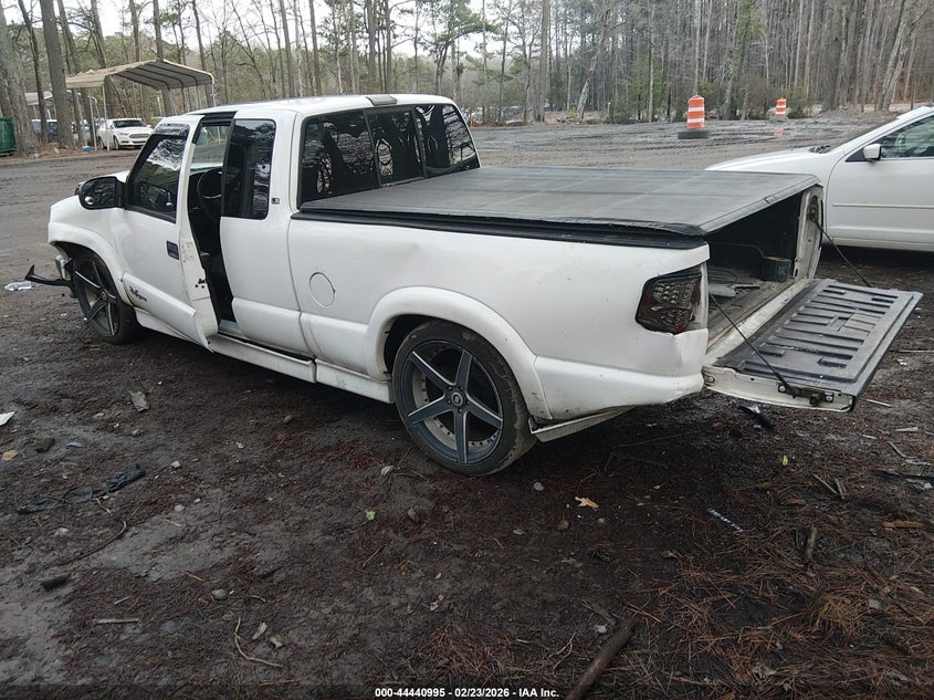 2003 Chevrolet S-10 Ls