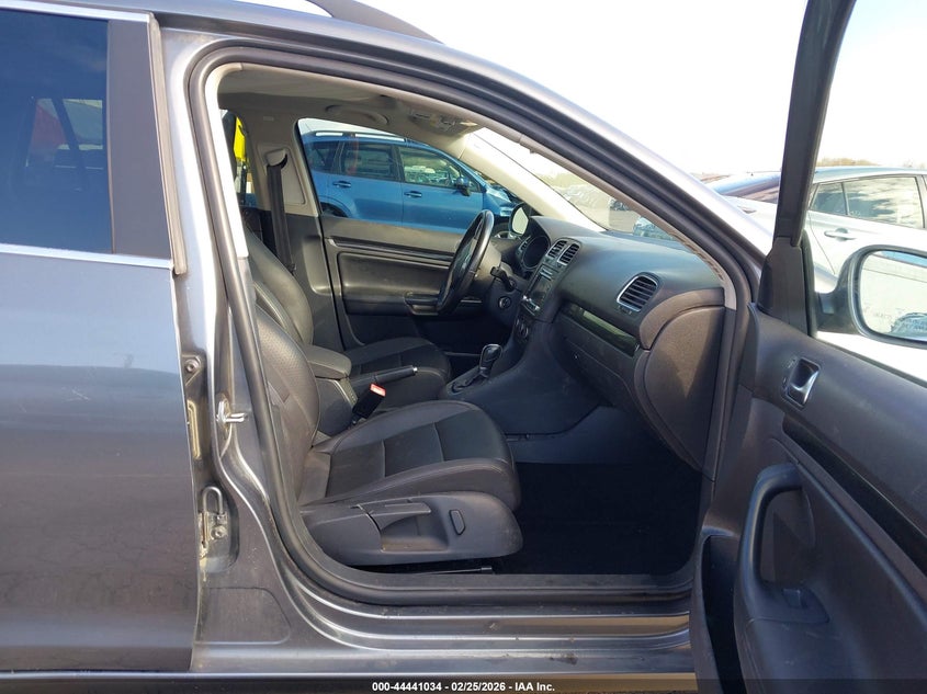 2012 Volkswagen Jetta Sportwagen 2.0L Tdi