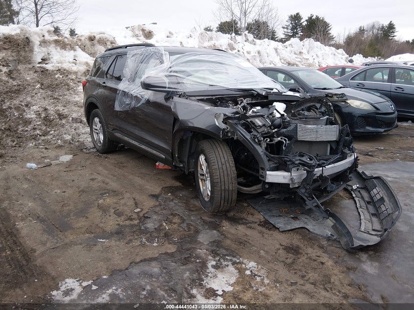 2020 Ford Explorer Xlt