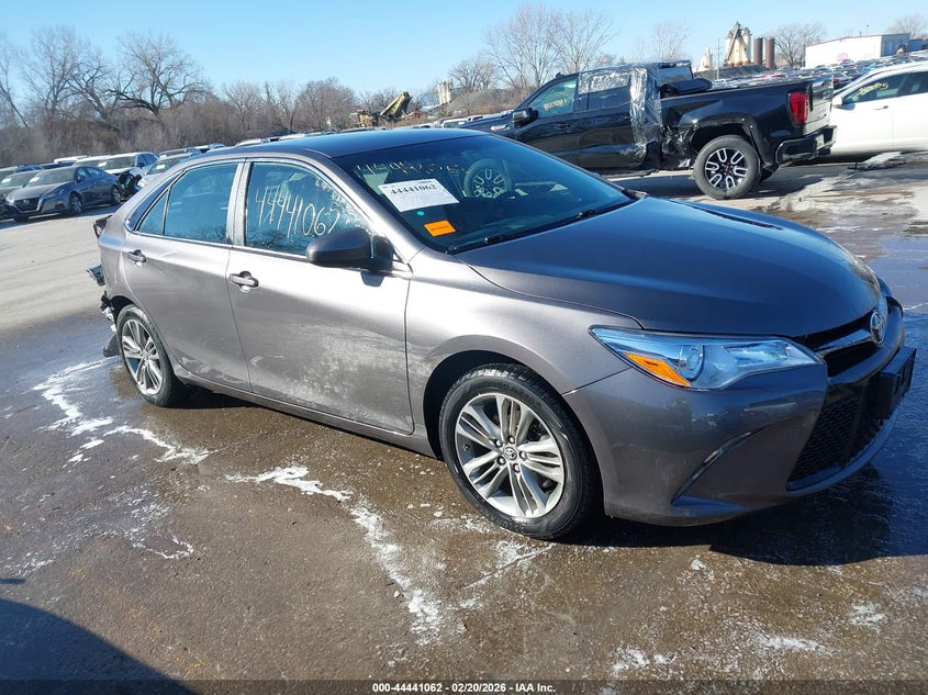 2016 Toyota Camry Se