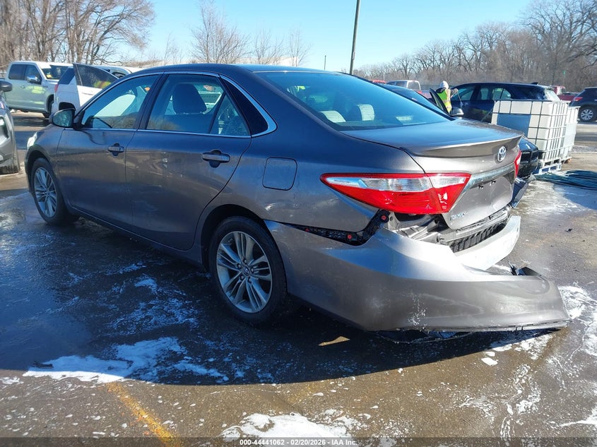2016 Toyota Camry Se