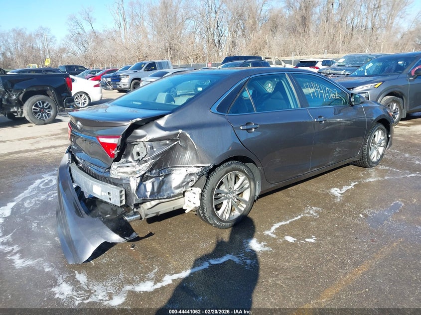 2016 Toyota Camry Se