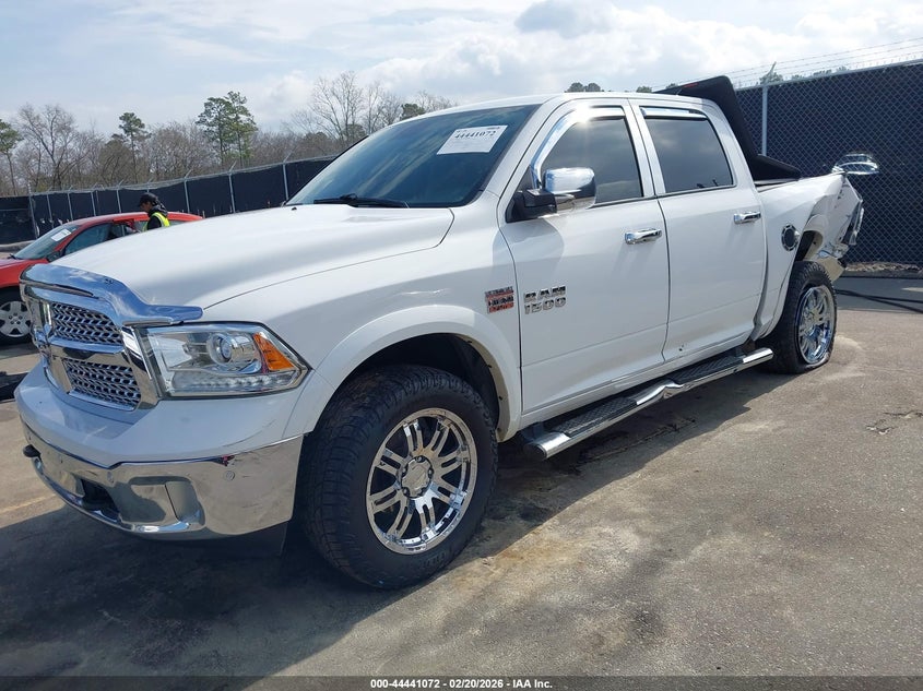 2017 Ram 1500 Laramie 4X2 5'7 Box