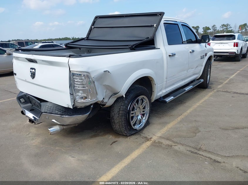 2017 Ram 1500 Laramie 4X2 5'7 Box