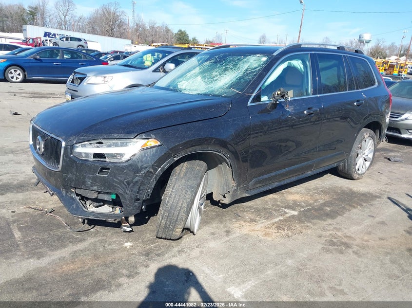 2016 Volvo Xc90 T6 Momentum