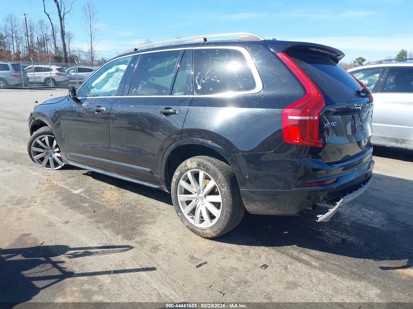 2016 Volvo Xc90 T6 Momentum