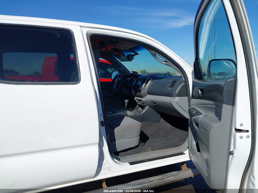 2013 Toyota Tacoma Base V6