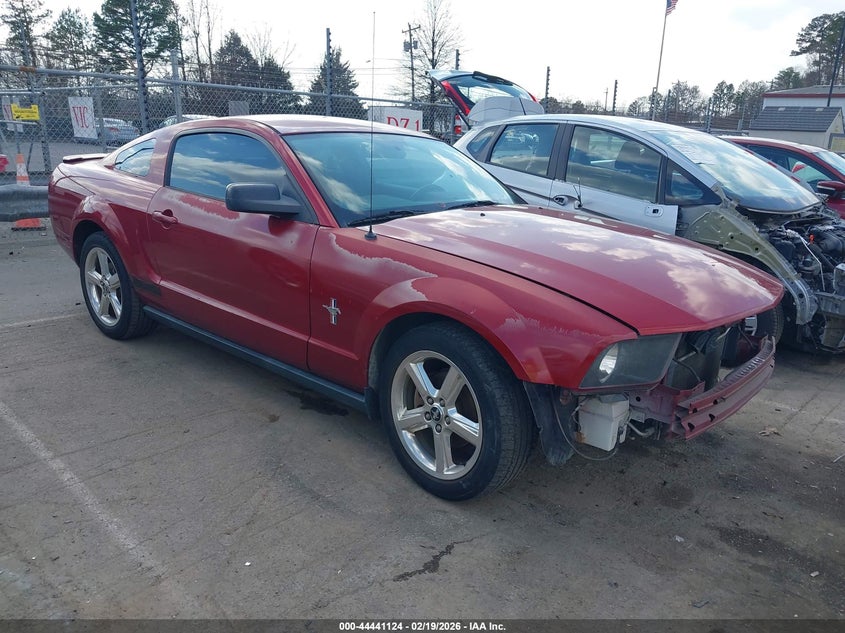 2008 Ford Mustang V6 Deluxe/V6 Premium