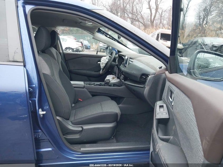 2022 Nissan Rogue Sv Intelligent Awd