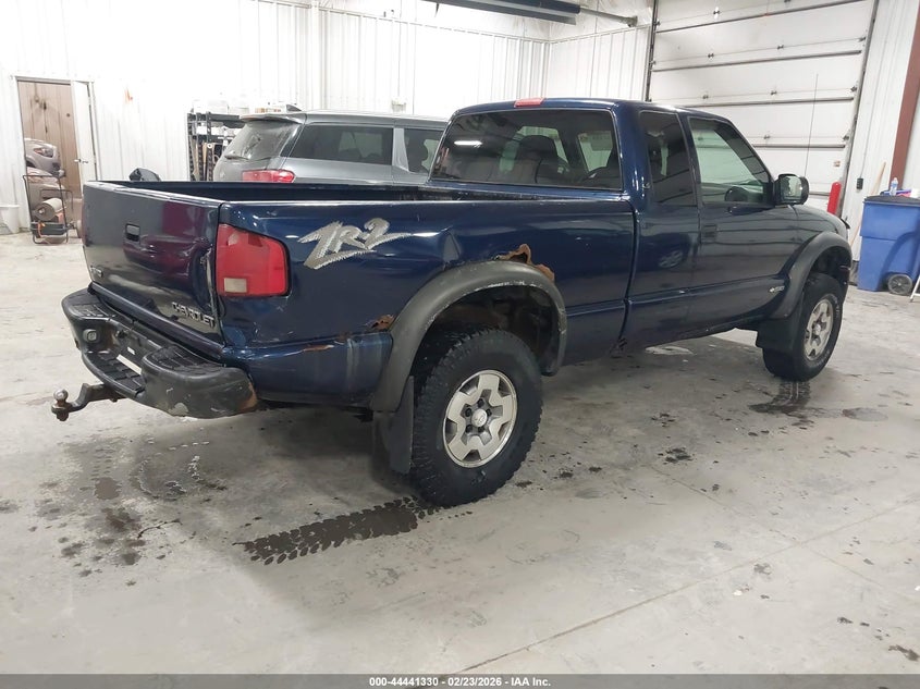 2003 Chevrolet S-10 Ls