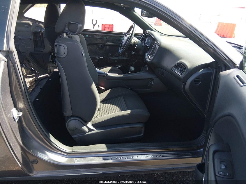 2018 Dodge Challenger Sxt