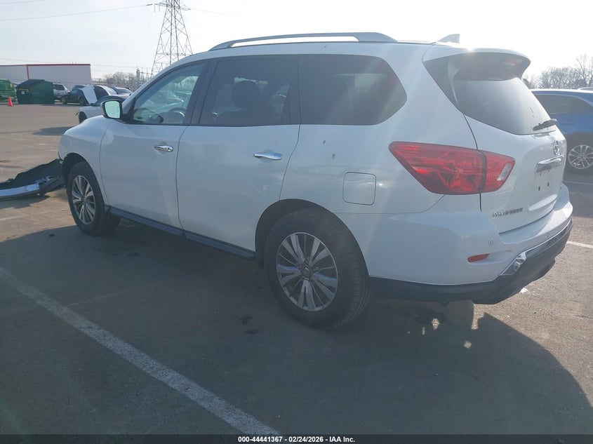 2019 Nissan Pathfinder Sv