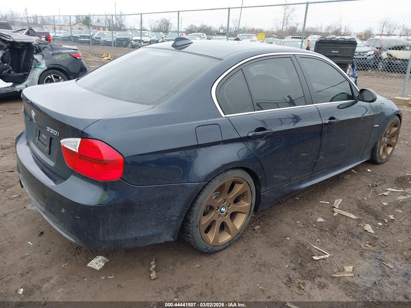 2006 BMW 330I