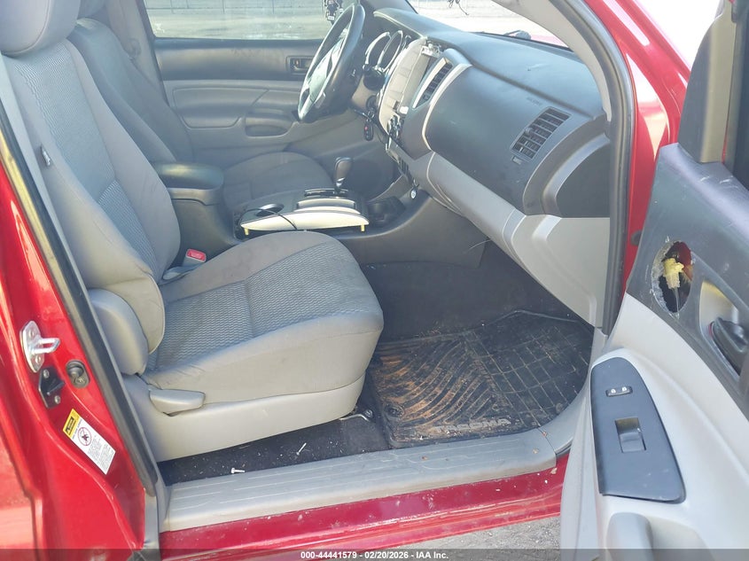 2013 Toyota Tacoma Base V6