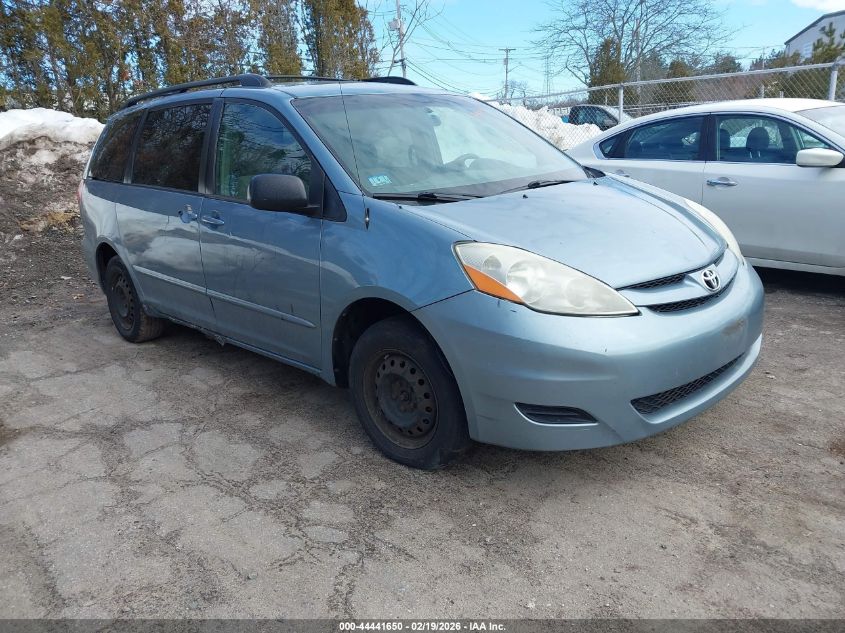 2009 Toyota Sienna Le