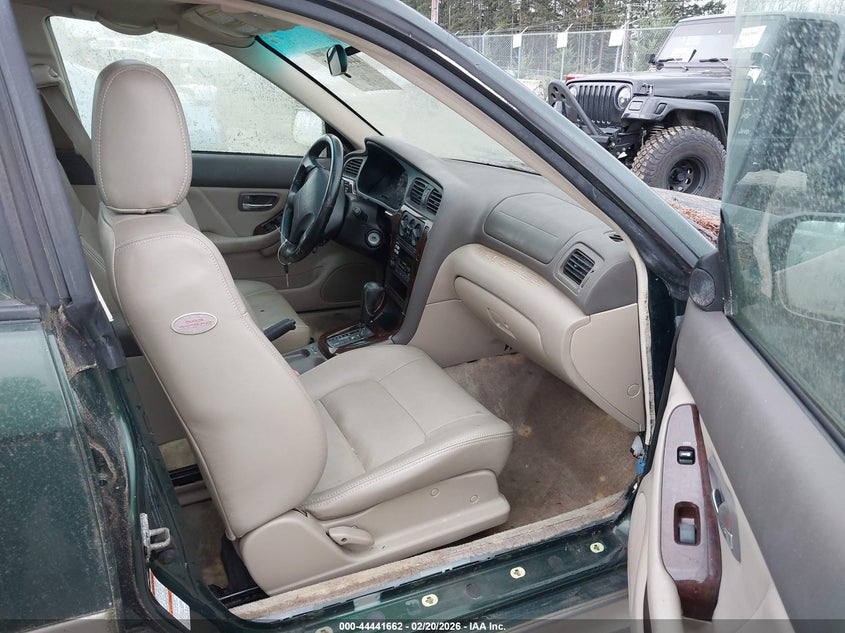 2000 Subaru Outback Limited